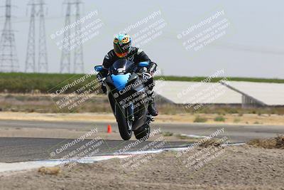 media/Sep-01-2025-Lets Ride (Mon) [[4370d11284]]/B Group/1220pm (Wheelie Bump)/